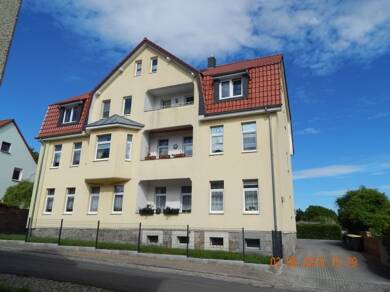 Wohnung zur Miete 245 € 1 Zimmer 35 m² 3. Geschoss Friedhofstraße Nr. 02 Lauchhammer Lauchhammer 01979