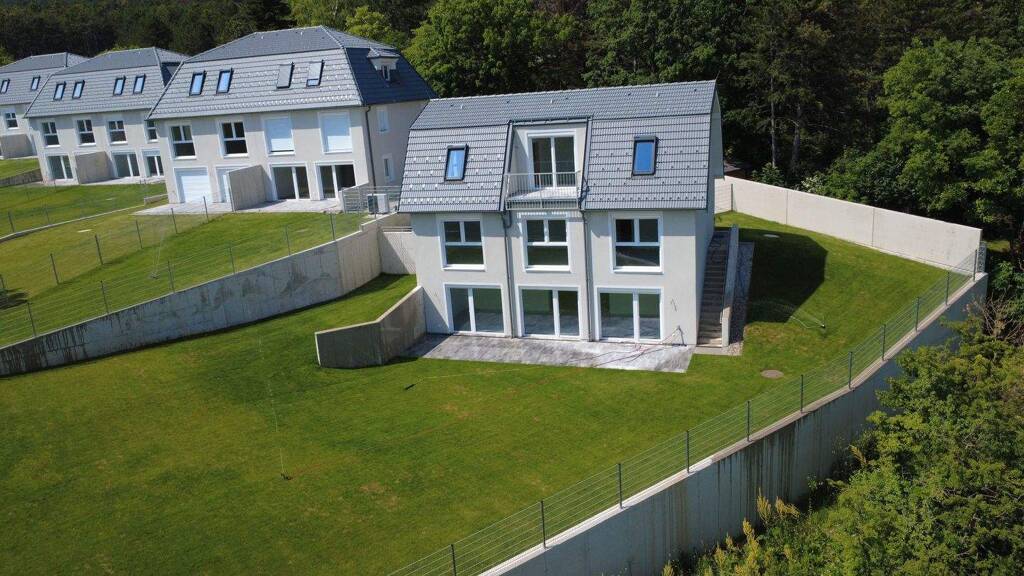 Einfamilienhaus zur Miete - Erstbezug 1.887 € 5 Zimmer 142,4 m² Goldsteinstraße 4 Bad Fischau 2721