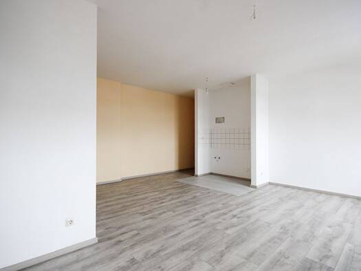 Wohnung zum Kauf 39.000 € 1 Zimmer 38 m² 1. Geschoss Burg Burg 39288