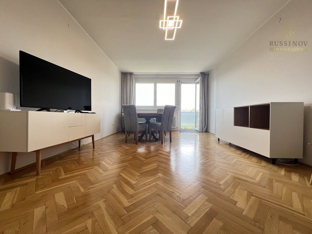 3-istabu dzīvoklis, 137 m²
