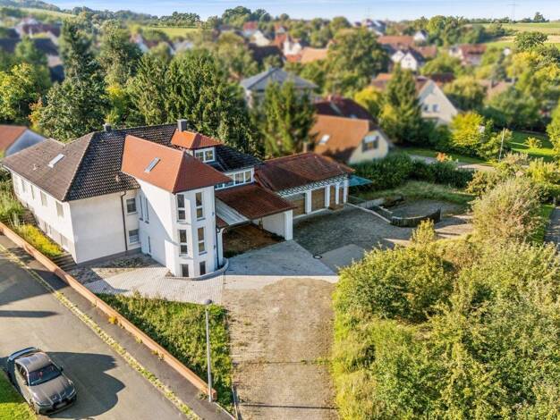 Mehrfamilienhaus zum Kauf 529.000 € 9 Zimmer 155,7 m² 2.013 m² Grundstück Gaiganz Effeltrich 91090