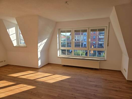 Wohnung zur Miete 420 € 2 Zimmer 75 m² Geschoss 2/3 frei ab sofort Neustadt Neustadt an der Orla 07806