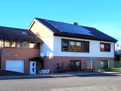 Mehrfamilienhaus zum Kauf 469.000 € 7 Zimmer 213 m² 660 m² Grundstück Hochelheim Hüttenberg 35625