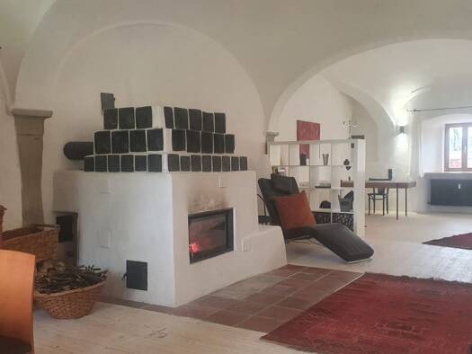 Loft zur Miete 1.150 € 2,5 Zimmer 140 m² Geschoss EG/3 frei ab 01.10.2026 Pfarrhof Tacherting 83342