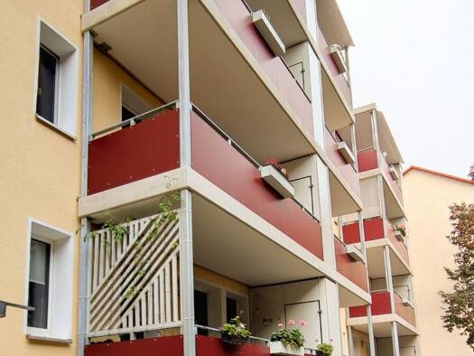 Wohnung zur Miete 315 € 2 Zimmer 47,3 m² 4 Geschosse frei ab sofort Bieblach Gera 07546
