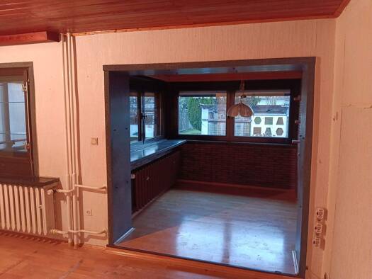 Reihenmittelhaus zum Kauf 99.000 € 4 Zimmer 75 m² 550 m² Grundstück Calbe Calbe (Saale) 39240