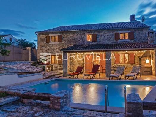 Haus zum Kauf 470.000 € 3 Zimmer 177 m² Puntera Barban