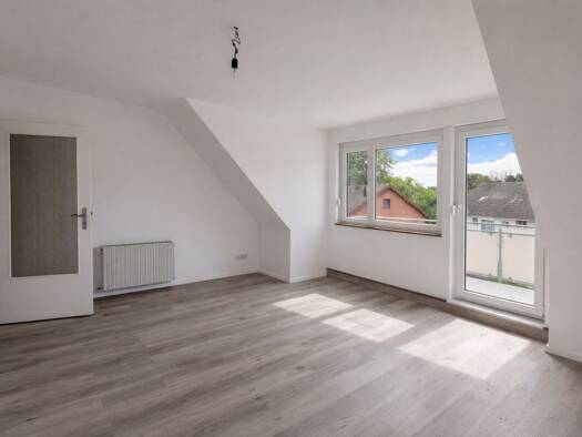 Wohnung zur Miete 750 € 3 Zimmer 64,8 m² frei ab 01.05.2026 Niederpleis Sankt Augustin 53757