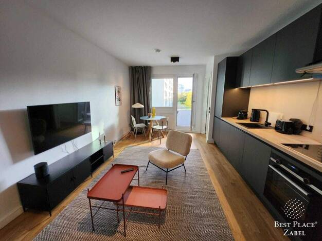 Wohnung zur Miete Wohnen auf Zeit 1.600 € 2 Zimmer 35,8 m² frei ab sofort Köpenicker Straße 103 Mitte Berlin 10179