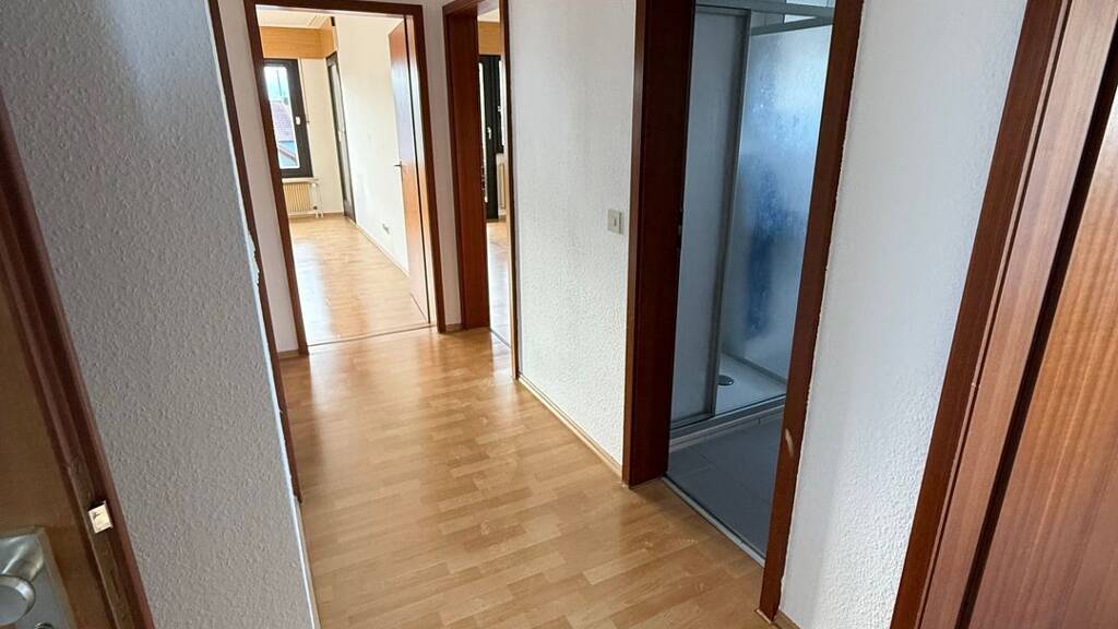 Wohnung zur Miete 550 € 3,5 Zimmer 86 m² Geschoss 1/2 frei ab sofort Theilheim Waigolshausen 97534