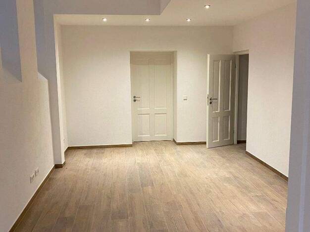 Bürofläche zur Miete provisionsfrei 120 € 4 m² Bürofläche Goebenstraße Wiesbaden 65195