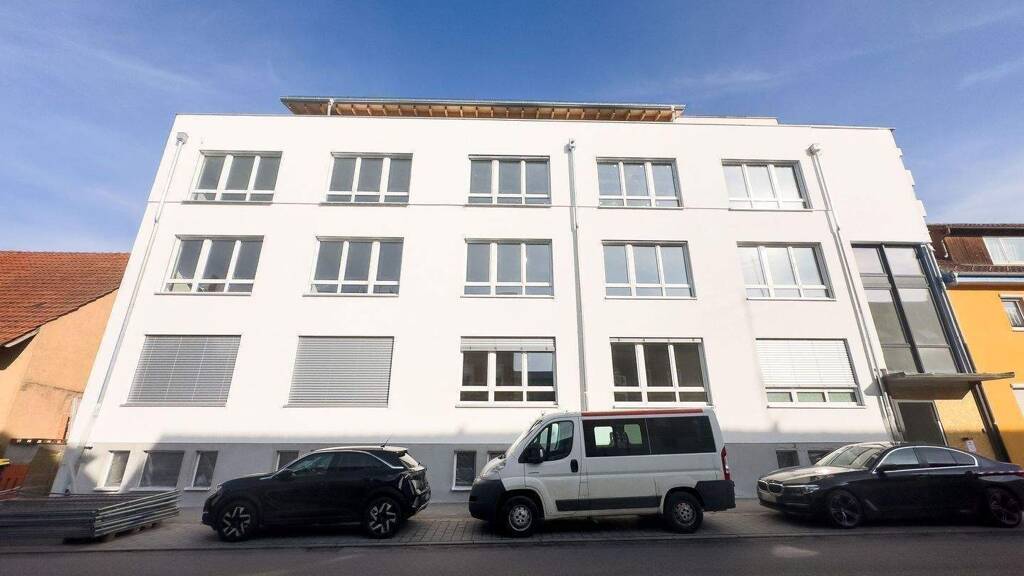 Studio zur Miete 365 € 1 Zimmer 26 m² 1. Geschoss frei ab sofort Tuttlingen 78532