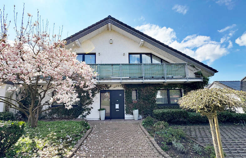 Einfamilienhaus zum Kauf 659.000 € 8 Zimmer 332 m² 959 m² Grundstück Hiddesen Detmold 32756