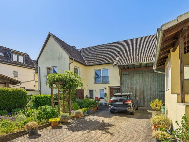 Einfamilienhaus zum Kauf 198.000 € 6 Zimmer 220 m² 507 m² Grundstück Bellersheim Hungen 35410