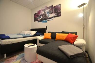 Studio zur Miete 1.045 € 1 Zimmer 28 m² Weißenburger Straße 28 Innenstadt Aschaffenburg 63741