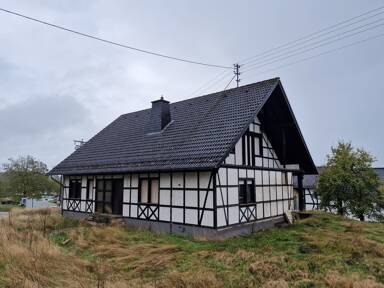 Einfamilienhaus zum Kauf 275.000 € 4 Zimmer 190 m² 1.141 m² Grundstück frei ab sofort Heinestraße 1 Sasserath Bad Münstereifel 53902