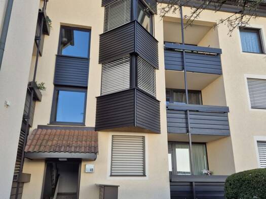Wohnung zur Miete 1.000 € 3,5 Zimmer 91 m² Geschoss 2/3 frei ab sofort Gebersdorf Nürnberg 90449