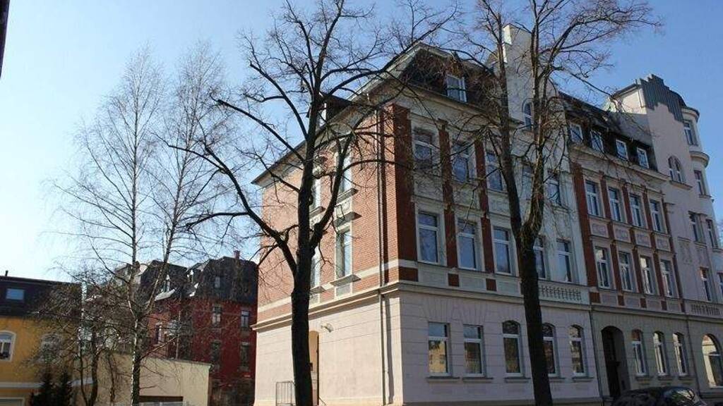 Wohnung zum Kauf 39.000 € 2 Zimmer 63,5 m² 2. Geschoss frei ab 01.03.2026 Stadtmitte Plauen 08523