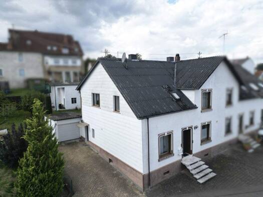 Einfamilienhaus zum Kauf 209.000 € 6 Zimmer 140 m² 605 m² Grundstück Hüttersdorf Schmelz / Hüttersdorf 66839