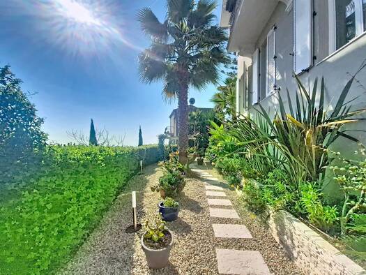 Einfamilienhaus zum Kauf 1.500.000 € 3 Zimmer 90 m² Centre Beausoleil 06240