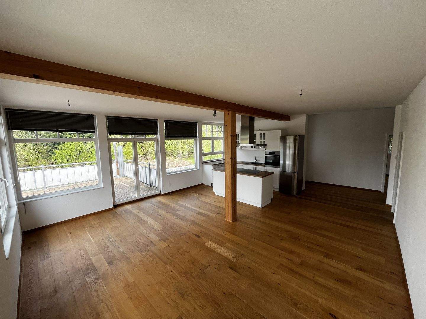 Immobilie in Königsfeld im Schwarzwald - Elegante Erdgeschosswohnung mit Traumterrasse - Bild 0