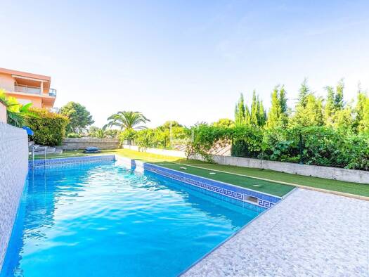 Haus zum Kauf 750.000 € 469 m² 829 m² Grundstück Salou 43840