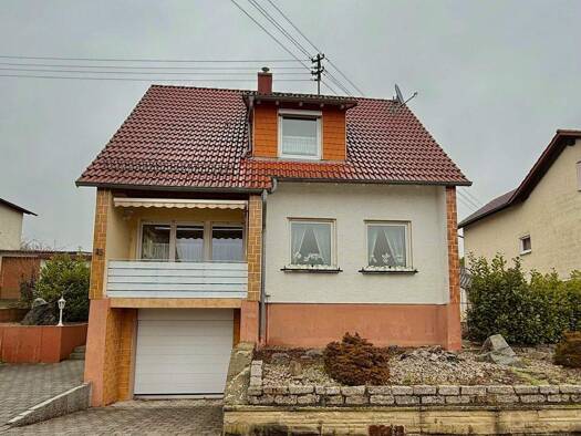 Einfamilienhaus zum Kauf 345.000 € 5 Zimmer 112 m² 593 m² Grundstück frei ab sofort Aglasterhausen 74858