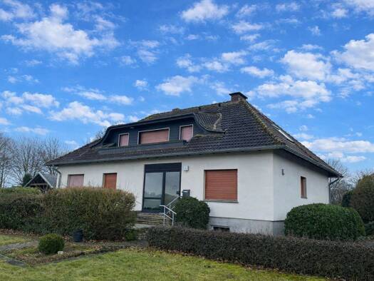 Einfamilienhaus zum Kauf 275.000 € 6 Zimmer 170 m² 1.000 m² Grundstück Rüthen Rüthen 59602