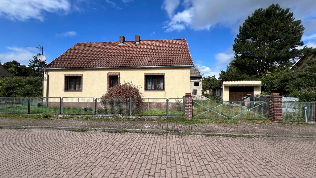Einfamilienhaus zum Kauf 197.000 € 3 Zimmer 94 m² 1.319 m² Grundstück frei ab sofort Prieros Heidesee 15754