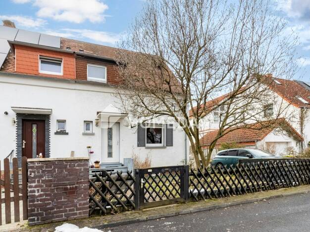 Doppelhaushälfte zum Kauf 535.000 € 4,5 Zimmer 75 m² 403 m² Grundstück Fechenheim Frankfurt am Main 60386