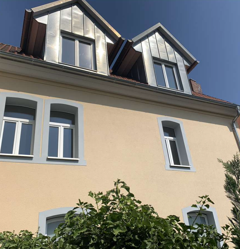 Mehrfamilienhaus zum Kauf 7 Zimmer 160 m²<br/>Wohnfläche 225 m²<br/>Grundstück ab sofort<br/>Verfügbarkeit Bad Neustadt Bad Neustadt an der Saale 97616