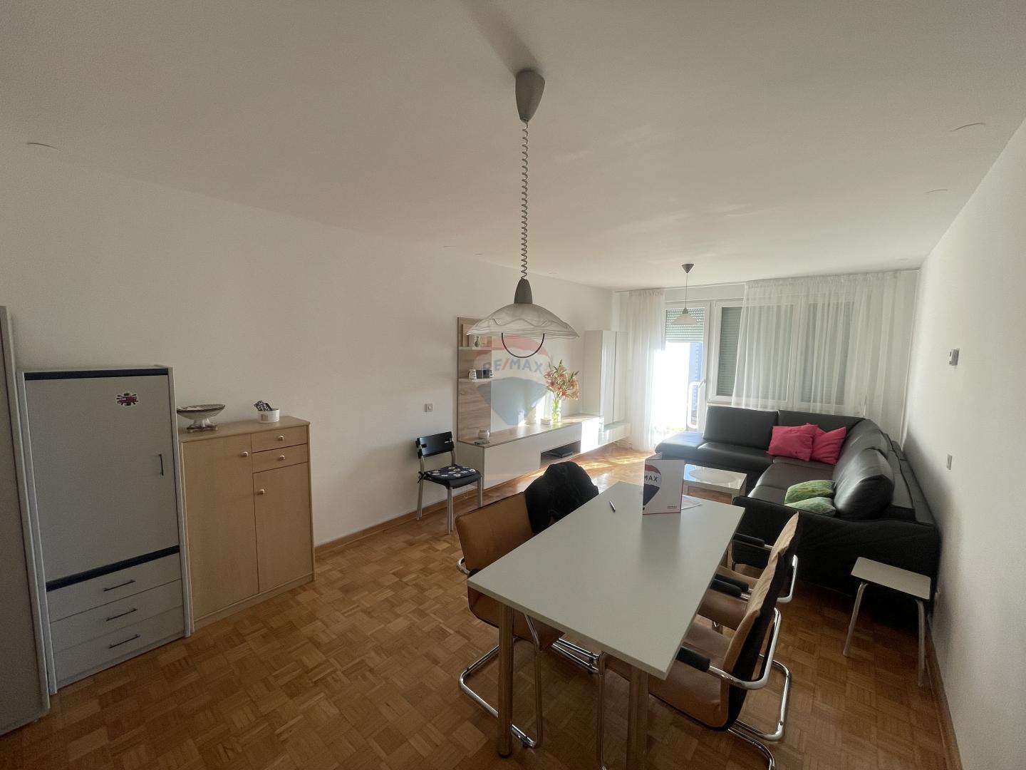 Wohnung zur Miete 1.300 € 4 Zimmer 80 m²<br/>Wohnfläche 2.<br/>Geschoss Rijeka 51000