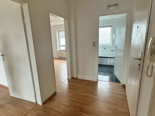 Wohnung zur Miete 510 € 2 Zimmer 51,3 m² Geschoss 1/3 frei ab sofort Flomersheim Frankenthal (Pfalz) 67227