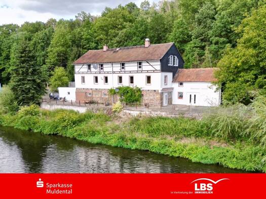Mehrfamilienhaus zum Kauf 230.000 € 10 Zimmer 200 m² 1.580 m² Grundstück Lastau Colditz 04680