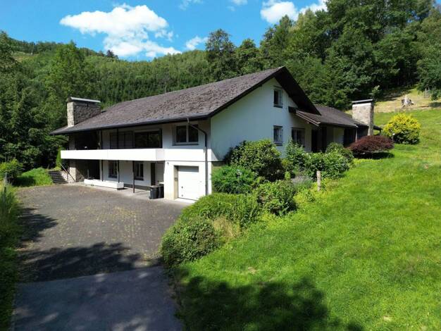 Einfamilienhaus zum Kauf 295.000 € 7 Zimmer 259 m² 5.964 m² Grundstück Meggen Lennestadt 57368