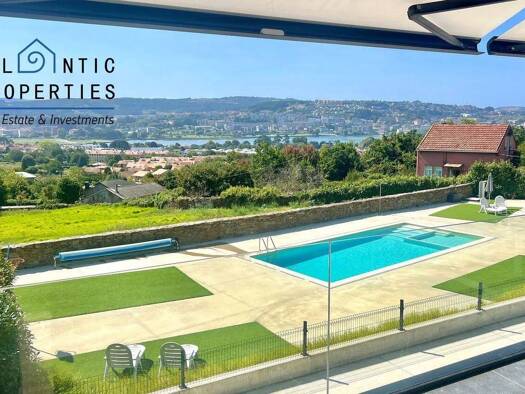 Villa zum Kauf 750.000 € 6 Zimmer 454 m² Av Rosalia Castro, 87 Oleiros 15179