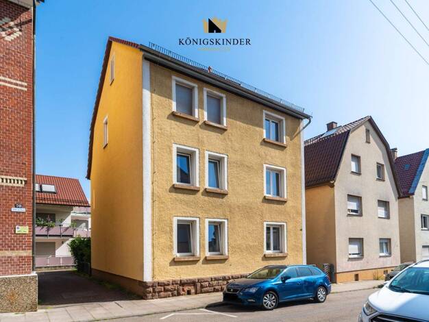 Mehrfamilienhaus zum Kauf 599.000 € 9 Zimmer 131,8 m² 201 m² Grundstück Zuffenhausen Stuttgart / Zuffenhausen 70435