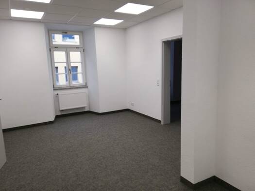 Bürofläche zur Miete 1.222 € 7 Zimmer 188 m² Bürofläche Ansbach 91522