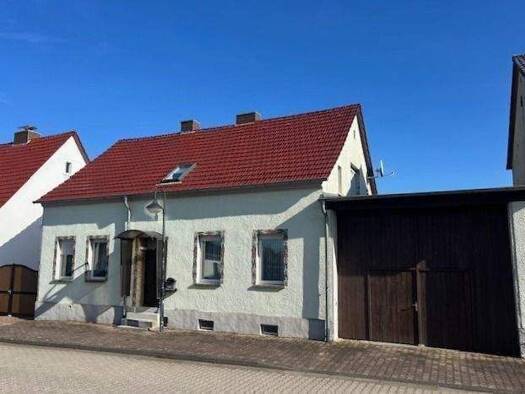 Einfamilienhaus zum Kauf 119.500 € 6 Zimmer 202 m² 2.100 m² Grundstück frei ab sofort Obere Dorfstraße 8 Köselitz Coswig (Anhalt) 06869