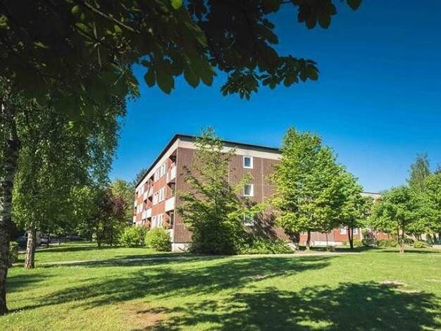 Wohnung zur Miete 775 € 3 Zimmer 80,6 m² 1. Geschoss frei ab 13.12.2025 Biesdorfer Str. 4 Geesthacht 21502