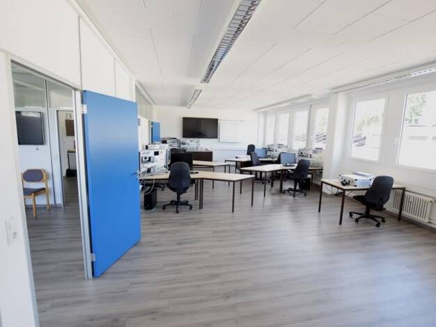 Büro zur Miete 1.241 € 4 Zimmer 155 m² Bürofläche Industriegebiet Konstanz 78467