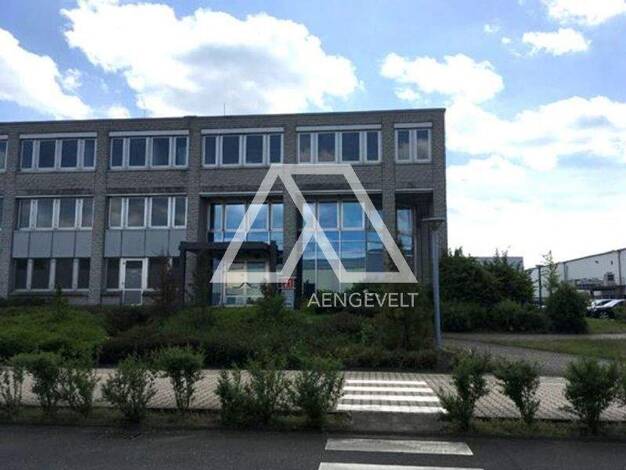 Bürofläche zur Miete 7,50 € 901 m² Bürofläche teilbar ab 383 m² Grimlinghausen Neuss 41468