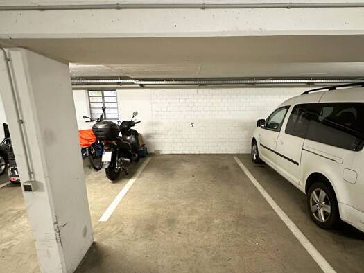 Tiefgarage zur Miete provisionsfrei 95 € 12 m² Kirdorfer Straße 8 Kirdorf Bad Homburg vor der Höhe 61350