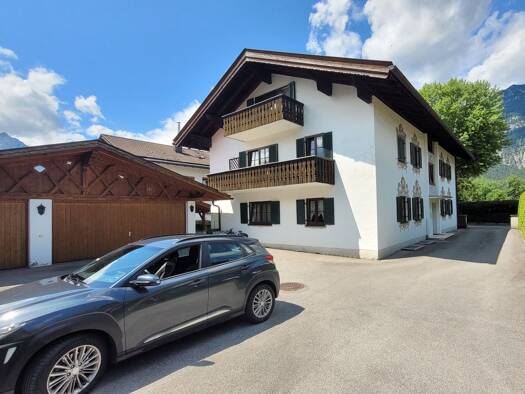 Mehrfamilienhaus zum Kauf provisionsfrei als Kapitalanlage geeignet 1.800.000 € 10 Zimmer 364 m² 672 m² Grundstück Partenkirchen Garmisch-Partenkirchen 82467