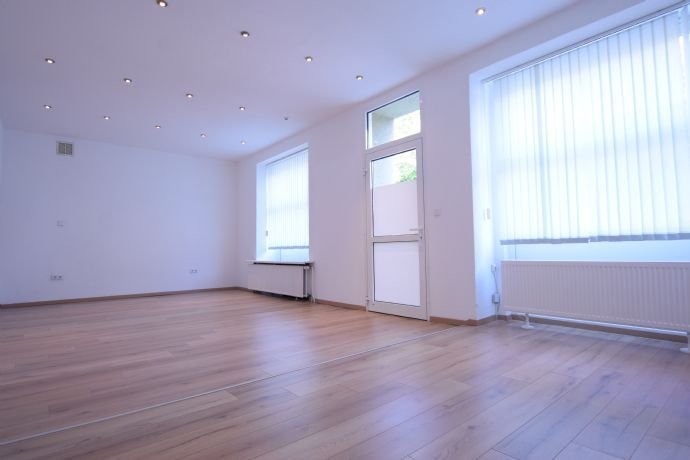 Laden zur Miete provisionsfrei 8 € 2 Zimmer 40 m²<br/>Verkaufsfläche Bahnhofstr. 32 Mitte Kamen 59174