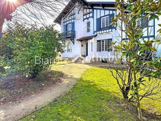 Einfamilienhaus zum Kauf 1.195.000 € 7 Zimmer 152 m² 500 m² Grundstück Avenue Edouard VII 12 Mairie-Marne Biarritz 64200