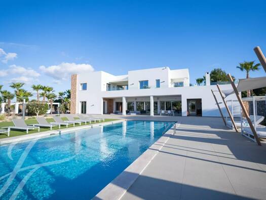 Haus zur Miete Wohnen auf Zeit provisionsfrei 15.400 € 450 m² Cap Martinet 07819