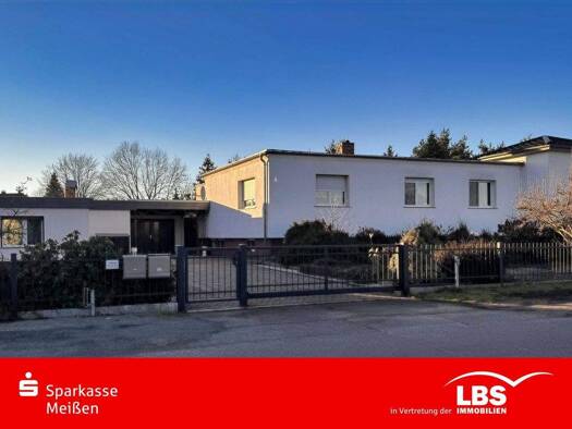 Einfamilienhaus zum Kauf 260.000 € 5 Zimmer 177,3 m² 1.652 m² Grundstück Hirschfeld 04932