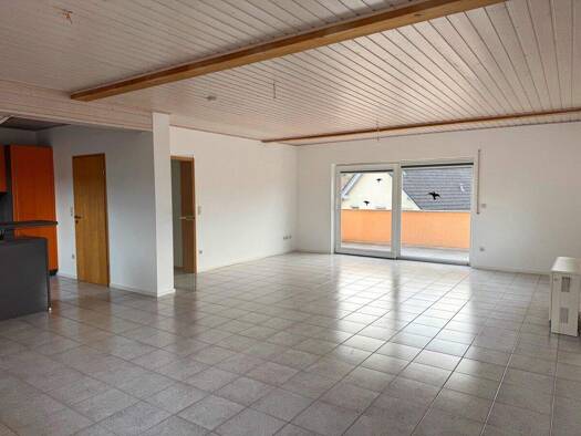 Wohnung zur Miete 960 € 3 Zimmer 95,9 m² Reihen Sinsheim / Reihen 74889