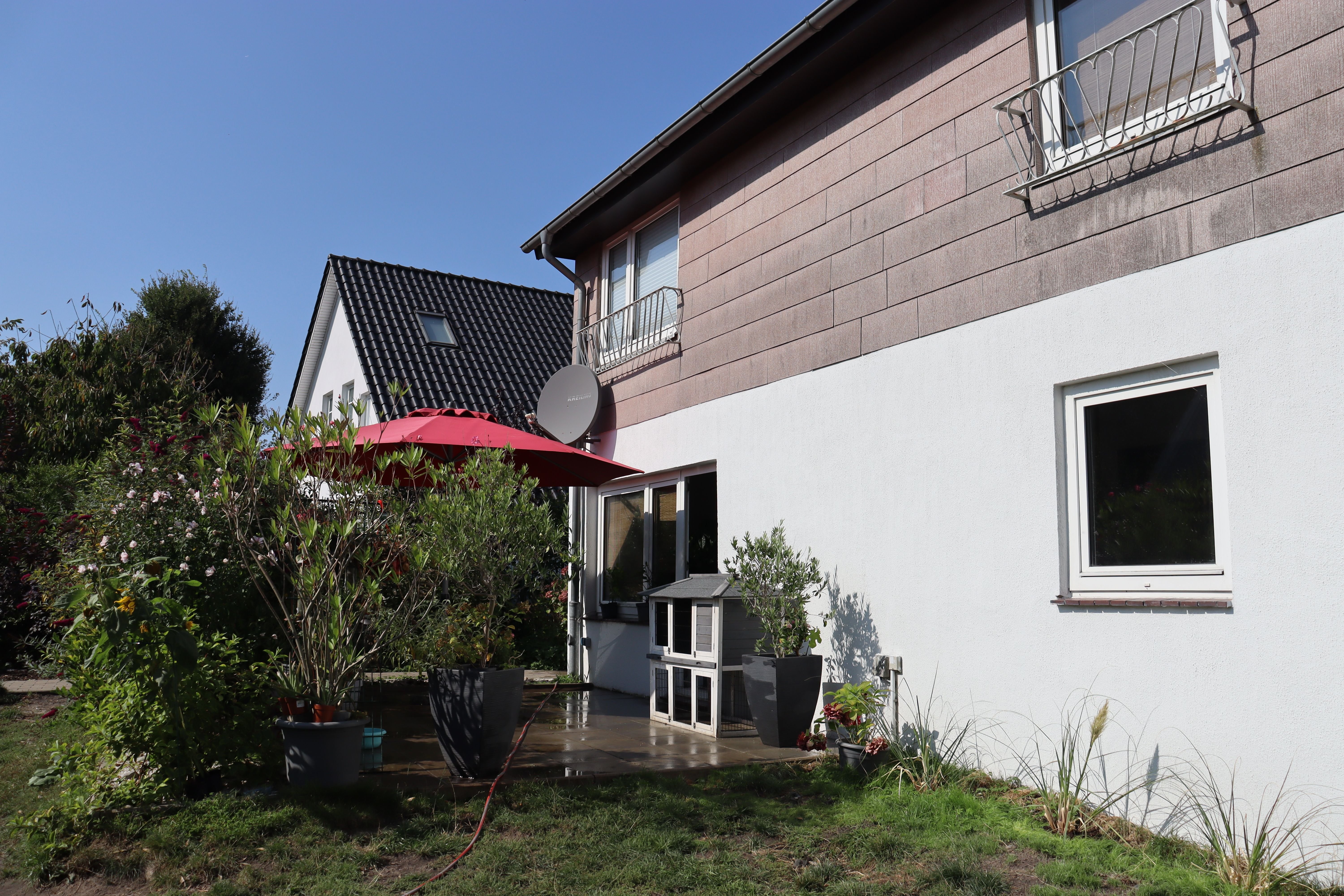 Einfamilienhaus zum Kauf provisionsfrei 235.000 € 5 Zimmer 100 m²<br/>Wohnfläche 600 m²<br/>Grundstück Altenwalde Cuxhaven 27478